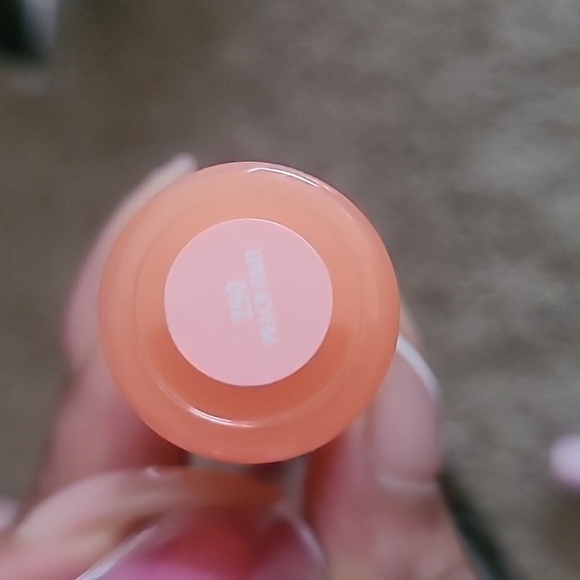 BUY Now)Covergirl Clean Fresh Yummy Gloss ( Sold Individually) - Picture 9 of 10